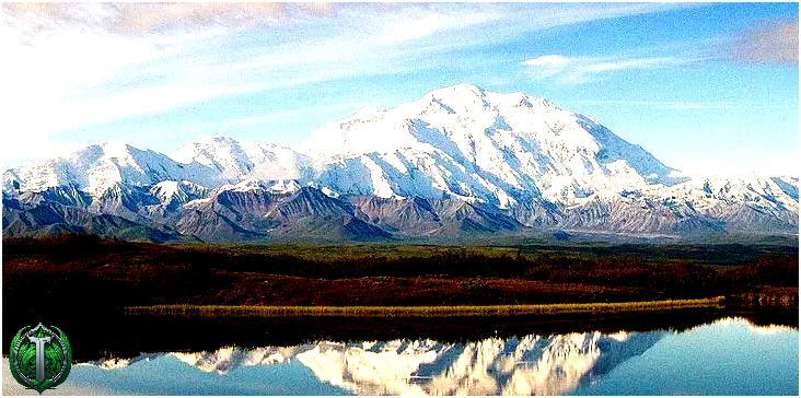 На Алясці знаходяться одні з найвищих гір США.