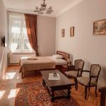 Затишна квартира 65 кв.м. у старовинному будинку в центрі Москви