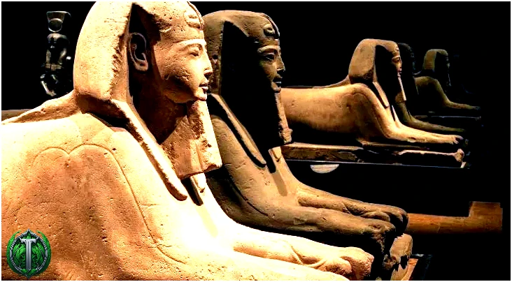 Давньоєгипетські статуї котів
