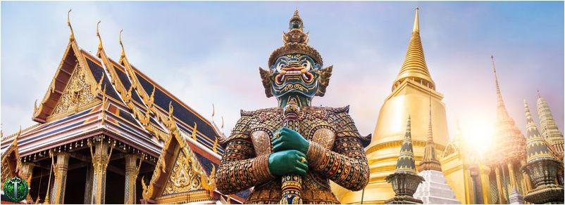 Бангкок – як зібрати речі і що потрібно знати перед поїздкою?