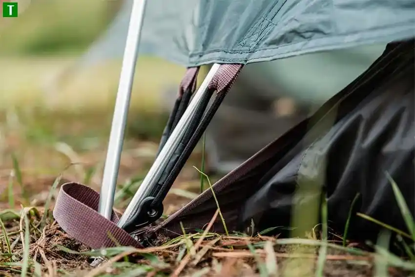 Прочные и легкие колышки для палатки – Незаменимый аксессуар от магазина туристического снаряжения
