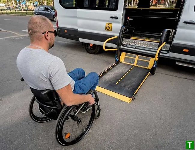 Специальный транспорт: Транспортирование инвалидов-колясочников
