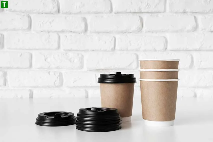 Брендированные крышки для кофеен: как повысить узнаваемость заведения и привлечь больше клиентов