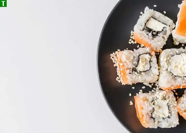 Вилки-Палки: Почему одесситы выбирают доставку суши